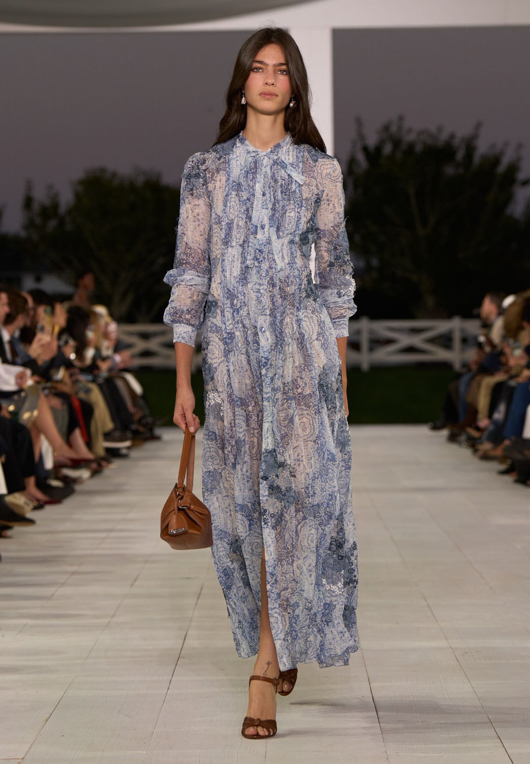 韓国 [ラルフローレン] 25SS ニューアフリカフードティ Runway Spring 23 View All Looks
